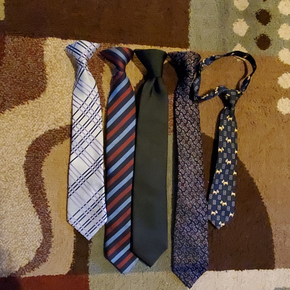 Small boy ties